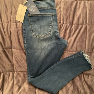 Women’s high rise jegging